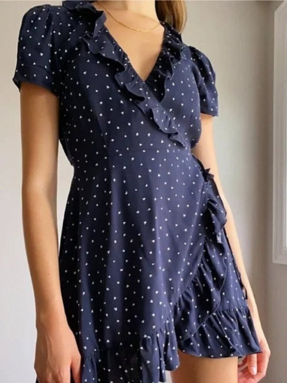 Aritzia Sunday Best New Wrap Dress Ruffle Heart Print Navy Blue Size 0